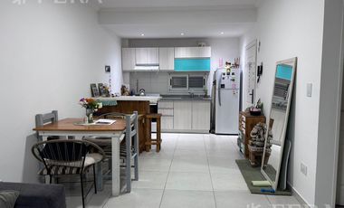 Venta de Departamento 2 ambientes con balcón en Wilde