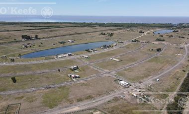 Lote en venta en los canales de Puerto Nizuc