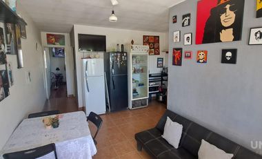 OPORTUNIDAD VENTA Departamento sobre calle Godoy
