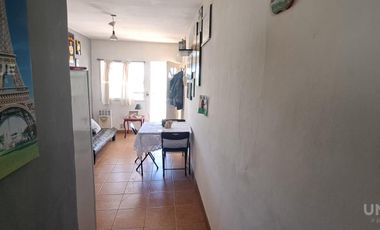 OPORTUNIDAD VENTA Departamento sobre calle Godoy