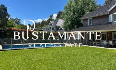 Casa Amoblada en Solar del Bosque – 4 Ambientes, Quincho, Piscina y Aire Central - Canning