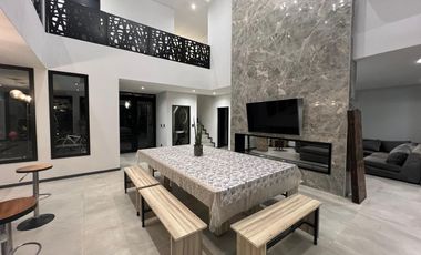 Casa en  VENTA Y ALQUILER EN TERRALAGOS