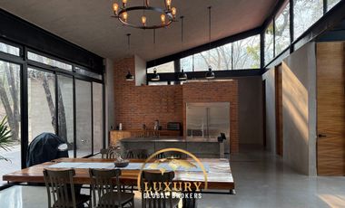 Casa de Campo de Lujo en Venta, Fracc. Reserva de los Encinos, Jalisco