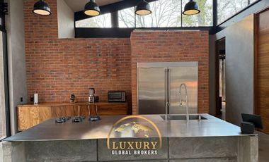 Casa de Campo de Lujo en Venta, Fracc. Reserva de los Encinos, Jalisco