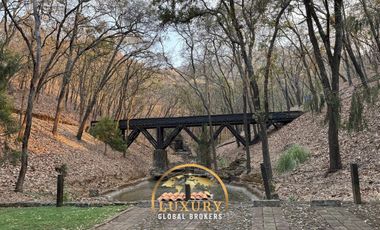 Casa de Campo de Lujo en Venta, Fracc. Reserva de los Encinos, Jalisco