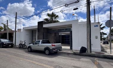 CASA EN MONTEBELLO, MERIDA EN RENTA