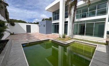 CASA EN MONTEBELLO, MERIDA EN RENTA