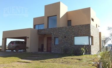 El Principado - Canning - Ezeiza - Fondo a la laguna -