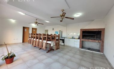 Venta departamento 2 ambientes con balcón en Wilde (31053)