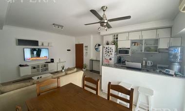 Venta departamento 2 ambientes con balcón en Wilde (31053)