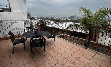 Casa en Renta en Contry Sol, Guadalupe