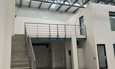 Bodega Comercial en Renta Col. Jardines de la Pastora