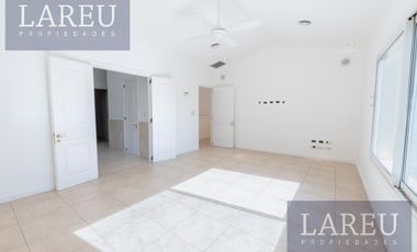 Casa en Venta - La Lomada De Pilar