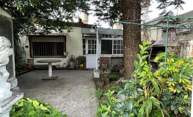 Casa en  venta con 3 viviendas de 4amb y 2amb, jardín y cochera - Wilde