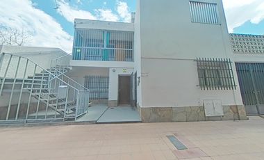 CASA EN VENTA SEXTA SECCION MENDOZA 3 DORMITORIOS
