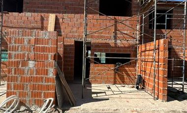 DEPARTAMENTO EN COMPLEJO DOS CEDROS