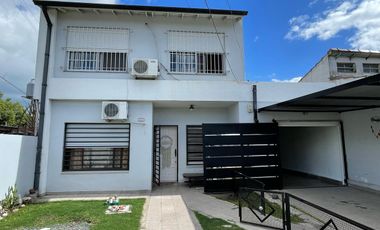Casa en venta Glew 4 ambientes!!!
