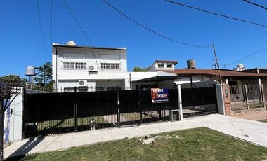 Casa en venta Glew 4 ambientes!!!