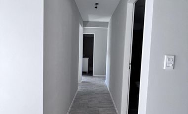 Venta de Departamento 4 ambientes con espacio guardacoche en Sarandi (32013)