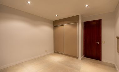 Casa cuatro dormitorios Country Vida Funes