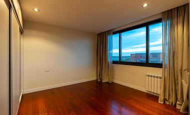 Casa cuatro dormitorios Country Vida Funes