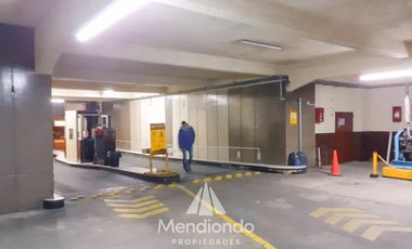 Cochera MODERNA con montacargas en Zona Centro - Mar del Plata