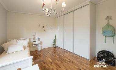 Venta / permuta | Casa 3 dormitorios en Funes Hills Miraflores | Barrio privado