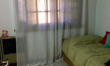 OPORTUNIDAD - Excelente Duplex - Vta. Directa - Actualmente alquilado.