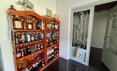 VENTA CASA SAN SEBASTIAN AREA 2 - 4 AMBIENTES