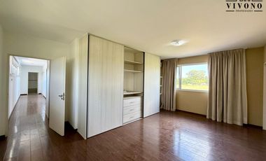 Casa de 5 ambietnes en Venta en Haras Santa María Escobar Barrio El Remanso