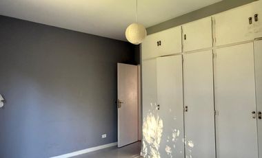 EL PORTILLO- Pilar Casa en VENTA 6 AMBIENTES CON GALERIA, JARDIN Y PILETA 4 cocheras