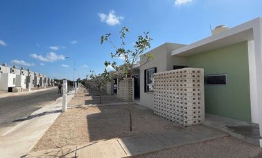 Casa(65) en VENTA en Amaneceres Residencial Las Palmas, Kanasin