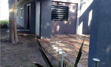 Venta Casa quinta apta crédito barrio Matheu Escobar
