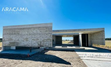 CASA en VENTA en Lares de Canning  - Canning