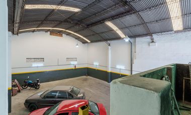 Galpón en venta barrio echesortu