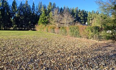 Venta de lote de 1000 m2 en Haras del Sur II