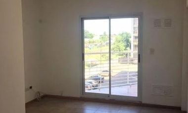 departamento 2 amb con balcon al frente calle Las Heras 1338