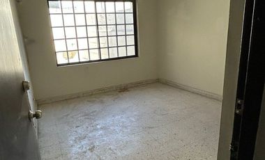 CASA EN VENTA EN SAN NICOLAS DE LOS GARZA