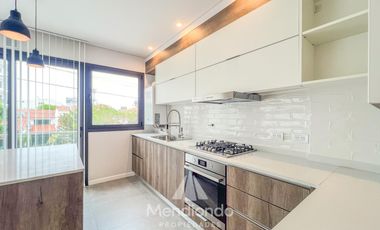 Piso a Estrenar 4 amb. con cochera y terraza con parrilla en Zona Güemes / Los Troncos