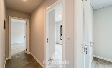 Piso a Estrenar 4 amb. con cochera y terraza con parrilla en Zona Güemes / Los Troncos