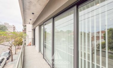 Piso a Estrenar 4 amb. con cochera y terraza con parrilla en Zona Güemes / Los Troncos