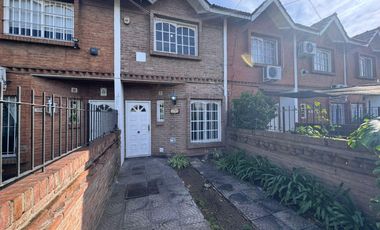 Duplex c/cochera - Jose Clemente Paz