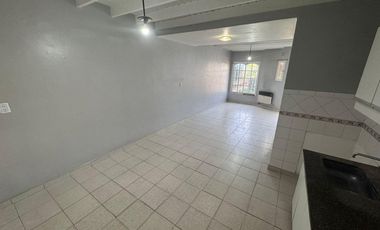 Duplex c/cochera - Jose Clemente Paz