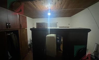 Casa 3 ambientes   depto 2 ambientes y galpon