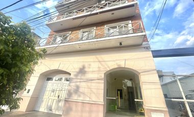 Departamento de 2 ambientes con cochera - Banfield Este
