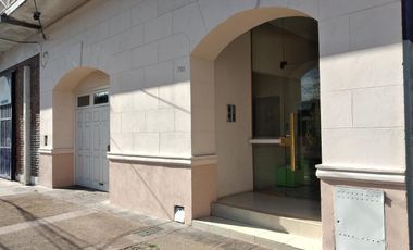 Departamento de 2 ambientes con cochera - Banfield Este