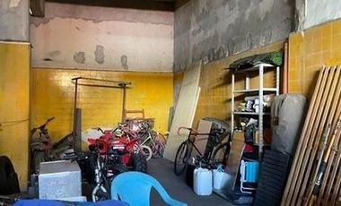 Cochera en Venta importante propiedad varios destinos