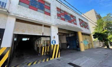 Cochera en Venta importante propiedad varios destinos