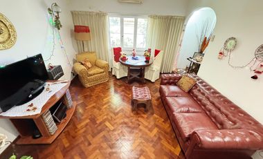 PH en planta alta en venta en Victoria!