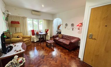 PH en planta alta en venta en Victoria!